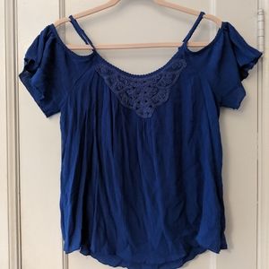 Cold shoulder top
